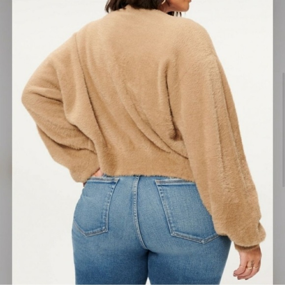 Good American Tan Fuzzy Soft Stretch Fall Cozy Cropped Cardigan Size 5 - Picture 2 of 11